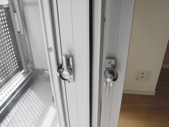 【設備】 | フローラル中葛西Ⅴ | バルコニー2重サッシ
参考画像