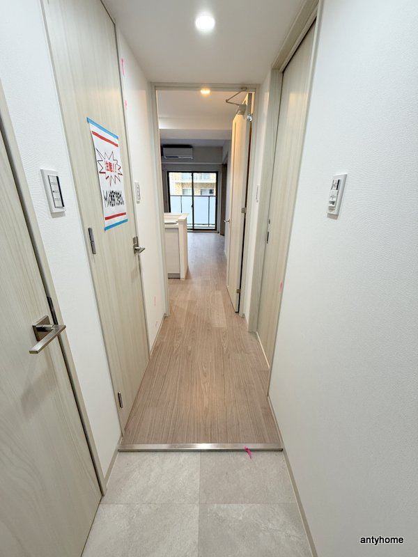 STANDZ新大阪　仲介手数料無料の内装