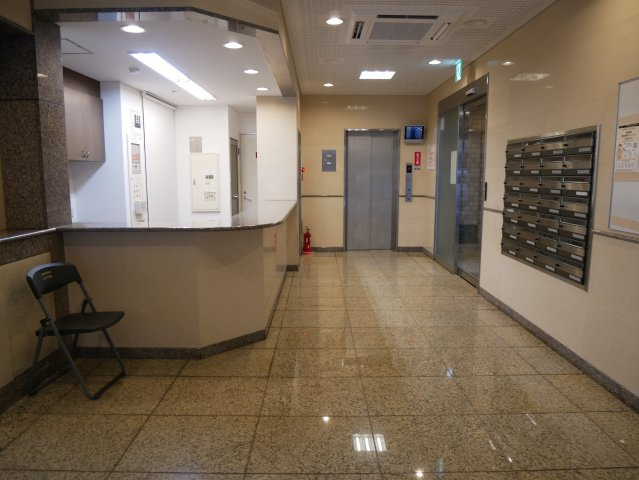 【エントランス】 | クローバー・プレミア昭和町