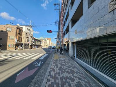 グラシオン西陣の地図|前面道路