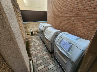 グラシオン西陣のその他共用部分|ゴミ回収ボックス