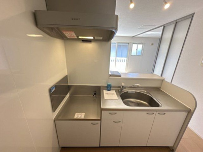 【キッチン】 | プレーヌ陽東　Ｃ