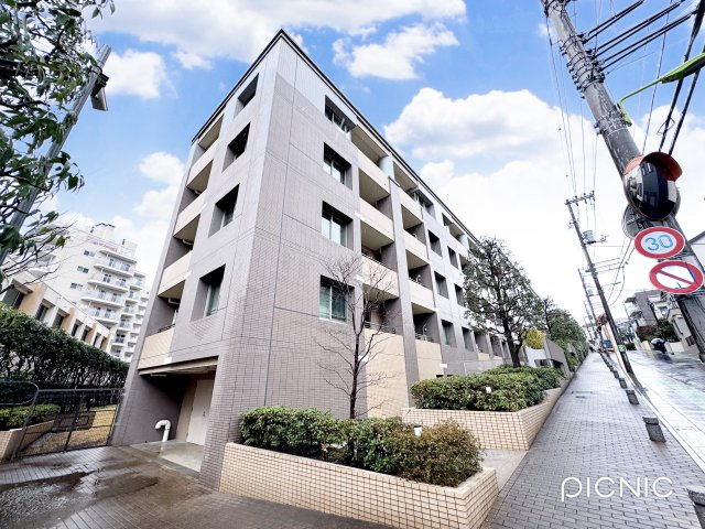 フューズ・コート175の外観