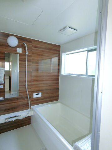 一宮町新地貸家の浴室