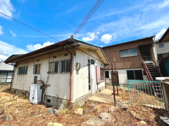 加古川市上荘町都台1丁目の外観|駐車スペース1台可。