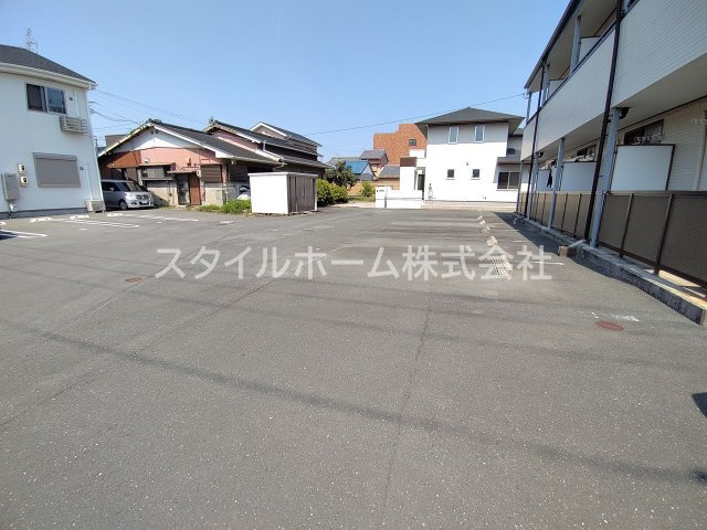 サンハイムエコの駐車場|駐車スペースもあります