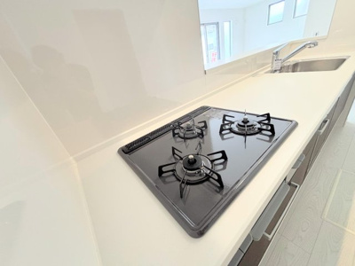 【キッチン】 | ◇◆瀬谷区阿久和東　新築戸建て◆◇ | ◆毎日使うものだからこそ、料理をする人にとって何口あるのかは重要なポイントですね！