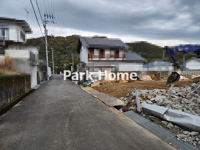 高知市加賀野井２丁目 -A号地-　売土地の前面道路含む現地写真