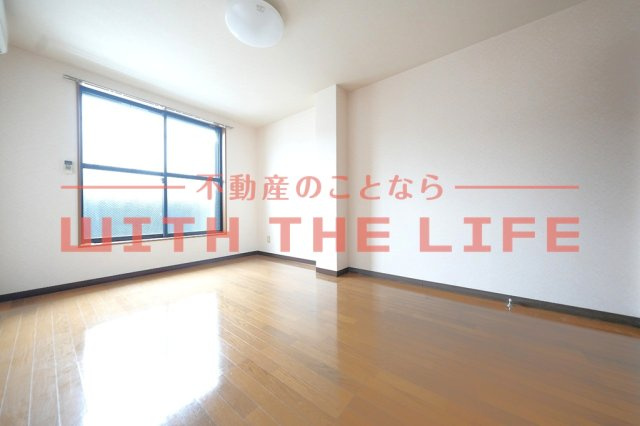 サンロードスI【キャッシュバック対象物件】の居間・リビング|使いやすい居間です