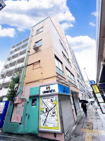 三軒茶屋ターミナルビルの外観