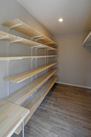 【収納】 | 北見市川東２２番地１３　中古売家