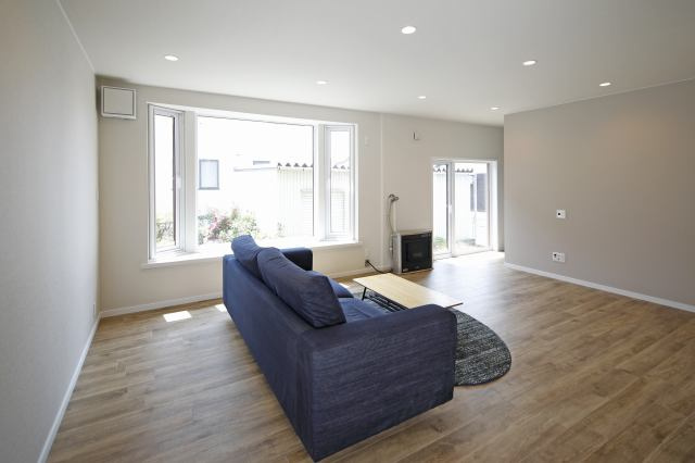 【居間・リビング】 | 北見市川東２２番地１３　中古売家