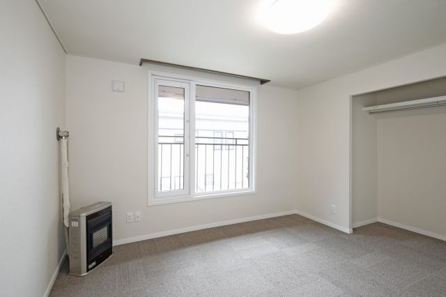 【洋室】 | 北見市川東２２番地１３　中古売家 | ２階８帖洋室