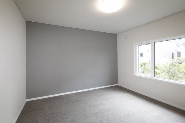 【洋室】 | 北見市川東２２番地１３　中古売家 | １階８洋室