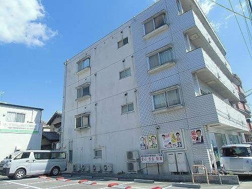 プリムローズ嵯峨の外観