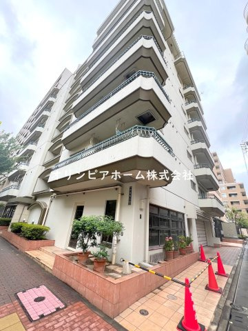 メゾンドールニュー明石　5階の外観