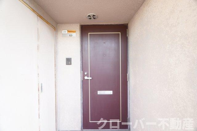 第3五福マンションの玄関