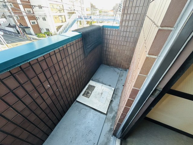 サンシャイン野並のロビー