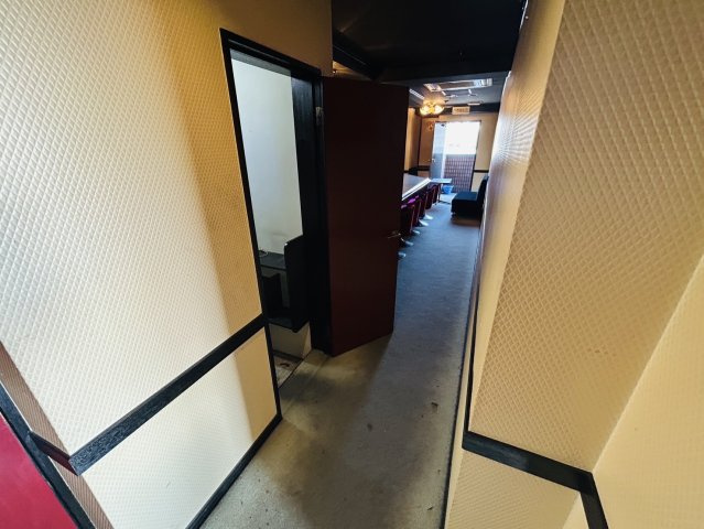 サンシャイン野並のエントランス