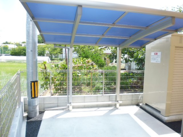 クリスタルハイツBのその他共用部分|駐輪場