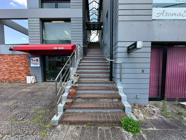 ケヤキコートの外観