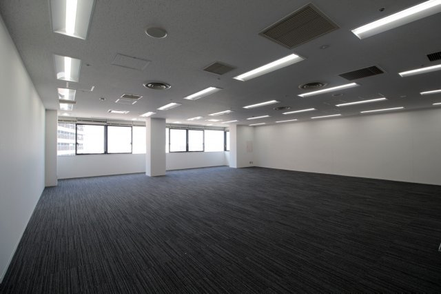 【内装】 | JPR千葉ビル | 写真は別室です
