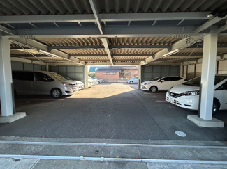 【駐車場】 | 白河ゲートビル | 屋根付き駐車場