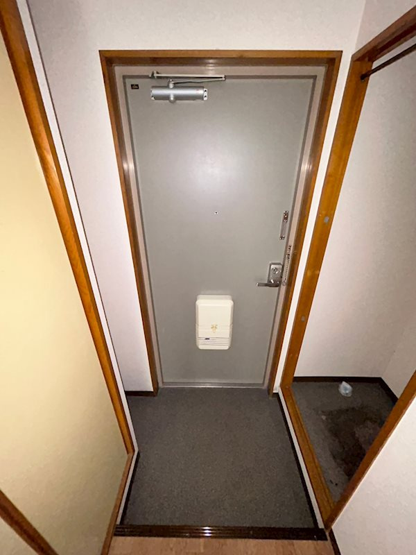 ロイヤルコート山本通