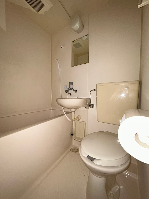 ロイヤルコート山本通