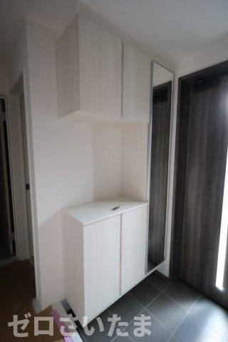 《仲介手数料無料》浦和区大東１丁目39-5新築一戸建てジオヴィスタの玄関|撮影日 2025年9月8日 16:00 晴れ