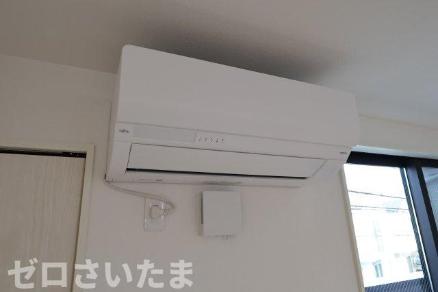 《仲介手数料無料》浦和区大東１丁目39-5新築一戸建てジオヴィスタの居間・リビング|撮影日 2025年9月8日 16:00 晴れ