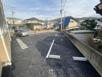 【駐車場】 | エタニティ八幡 | 敷地内駐車場あります！