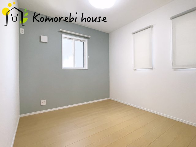 さいたま市見沼区東大宮1丁目　中古一戸建て 02の洋室|使い勝手のいい洋室です