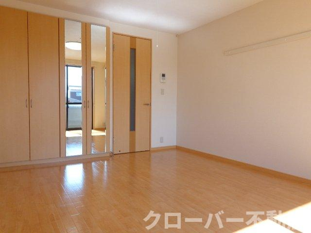 パルの居間・リビング|洋室