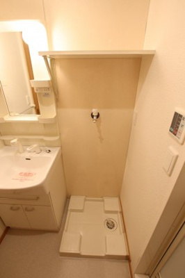 【設備】 | アージュ | 室内洗濯機置場