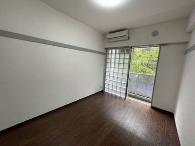 【居間・リビング】 | ベイシス浜町 | ※同一仕様写真