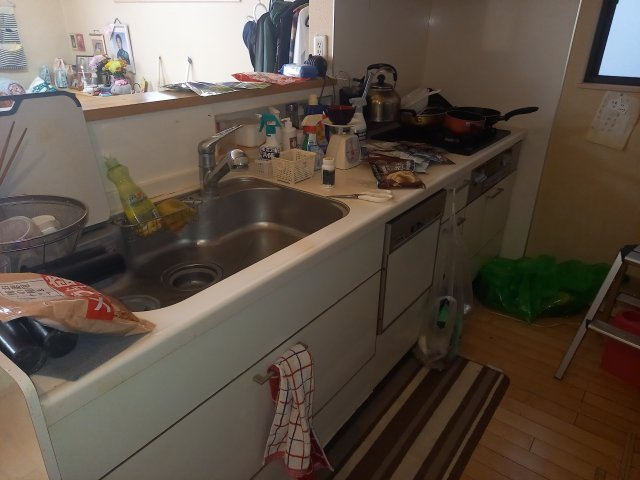 一宮市三条字田畑のキッチン