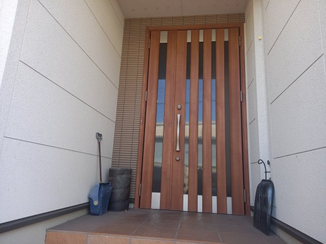 一宮市三条字田畑の玄関
