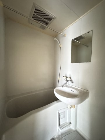 ヒルズ六甲の浴室