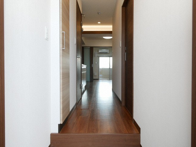 Warm天下茶屋の玄関