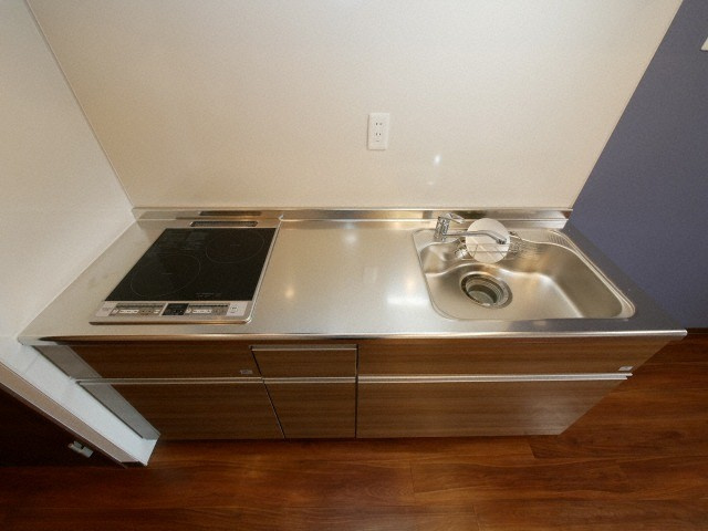 Warm天下茶屋のキッチン