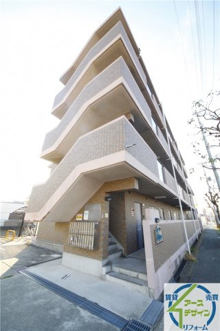 マッティーナ神戸参番館の外観