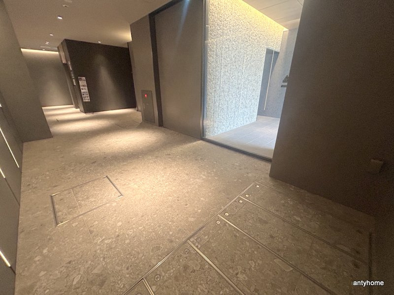 アーバネックス天満橋Front　仲介手数料無料のロビー