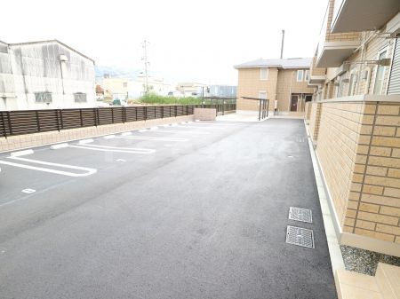 【駐車場】 | メゾンド・和
