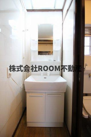 サンコーポラス都城Ⅰの独立洗面台