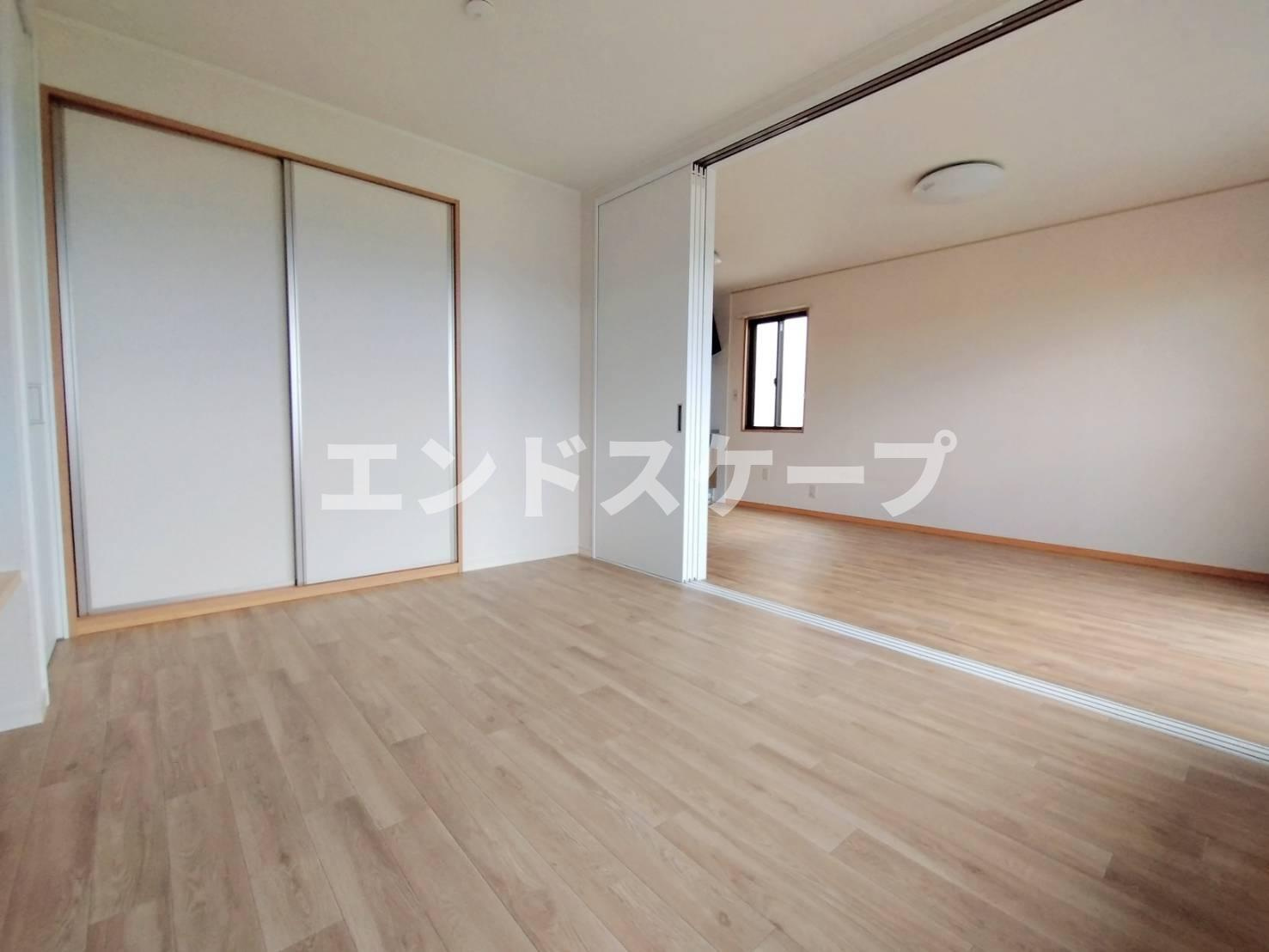 ビュークレスト　Ｄの居間・リビング|高崎、前橋のお部屋探しはエンドスケープまで！お客様の理想お聞かせ下さい♪