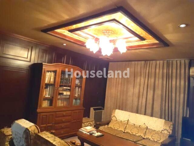 松江中貸戸建の洋室