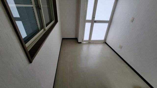 ホワイトコートの内装