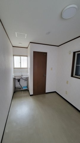 ホワイトコートの内装