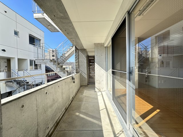 ア・ラコント　北棟のバルコニー